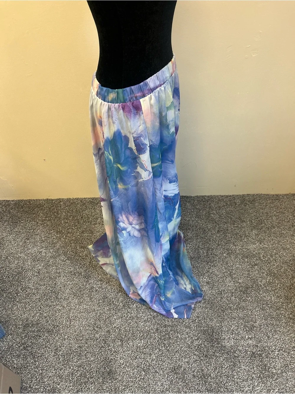 Women's Blue Floral Maxi Skirt/Dress-Lined pretty